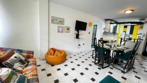 b208e1af-bed3-47da-8392-108495f02666