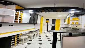 resized-cocina-apartamento-araguaney